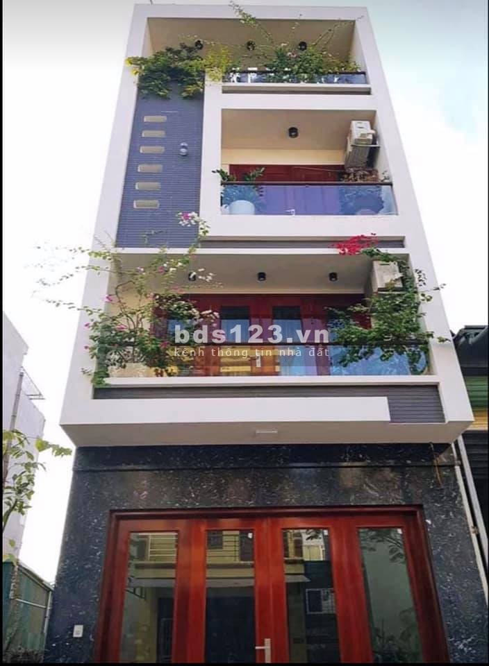 Chính chủ bán nhà mặt ngõ Nguyễn Văn Cừ, Long Biên, 64m2, MT: 4m, gara, kinh doanh, 6.8 tỷ