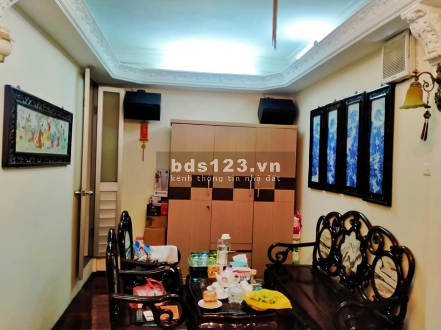 Mặt phố Hồng Mai, lô góc 5 tầng đúc, giá. 4x ty Quận Hai Bà Trưng cực hiếm nhà bán kinh doanh