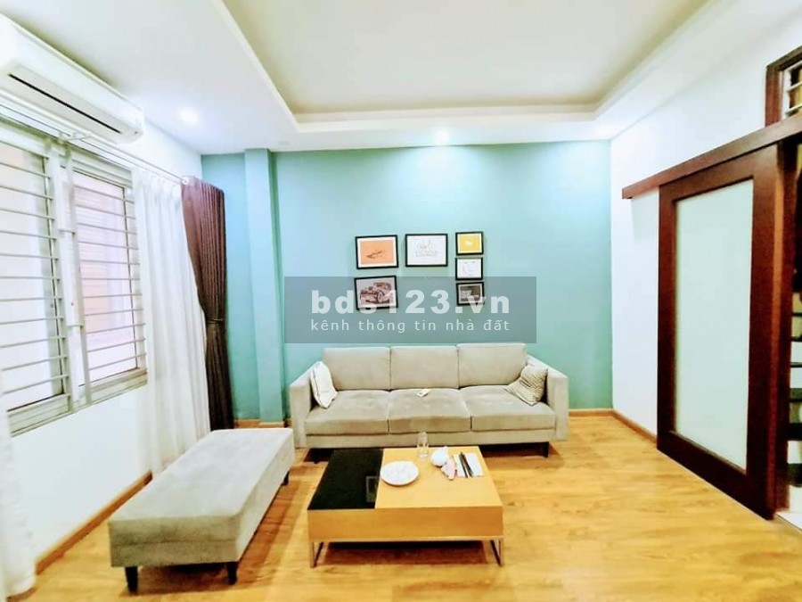 Nhà Đẹp Đường To Hoàng Mai diện tích 30m2 5 tầng giá rẻ kinh doanh đầy đủ nội thất