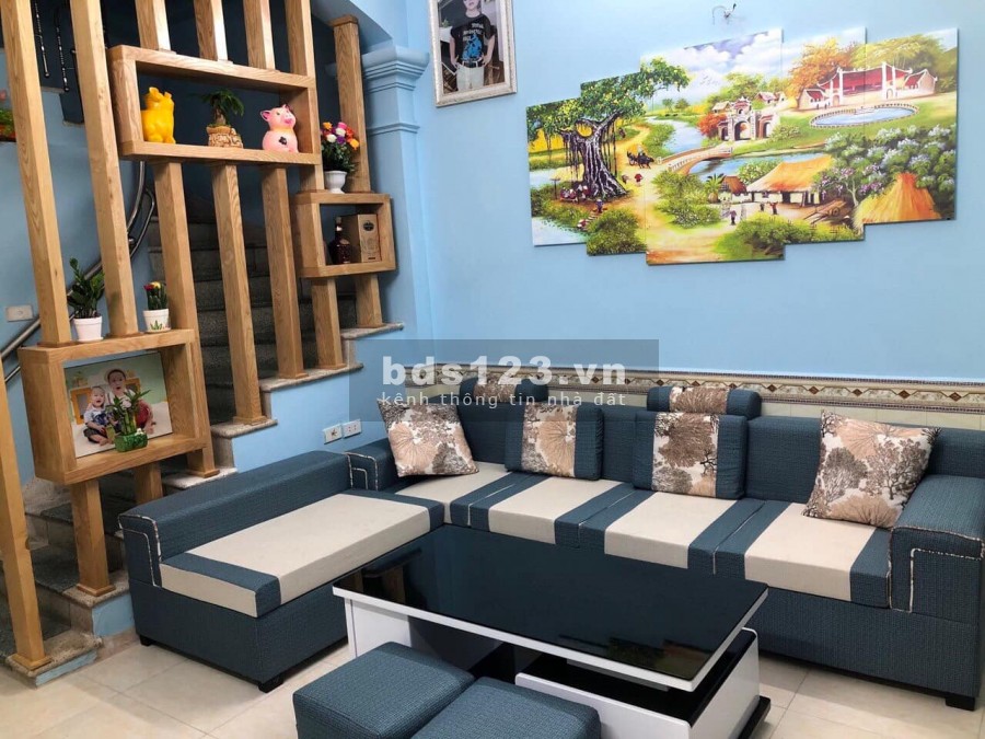 Bán nhà diện tích rộng 39m2 Mễ Trì, nhà đẹp chủ tự xây, gần ô tô, giá đúng 3 tỷ, lh 0932382236