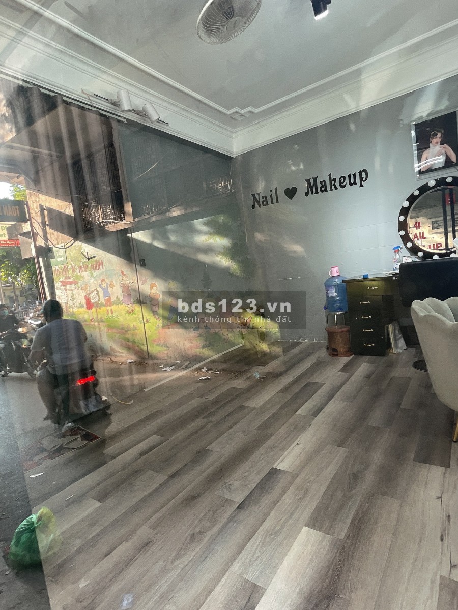 Bận công việc nên cần sang nhượng lại mặt bằng cửa hàng liên hệ 076 8699991 HOẶC 0366933383