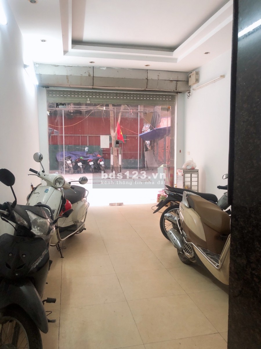 Chính chủ Cho thuê CCMN giá sinh viên 30m2, mặt đường ô tô cách bến xe Mỹ Đình 400m2