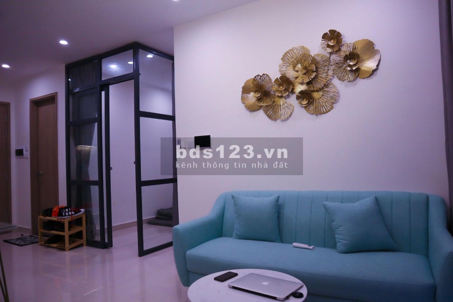 Cho thuê căn hộ chung cư 1PN+ mà như 2PN Full nội thất sang trọng Vinhome Quận 9