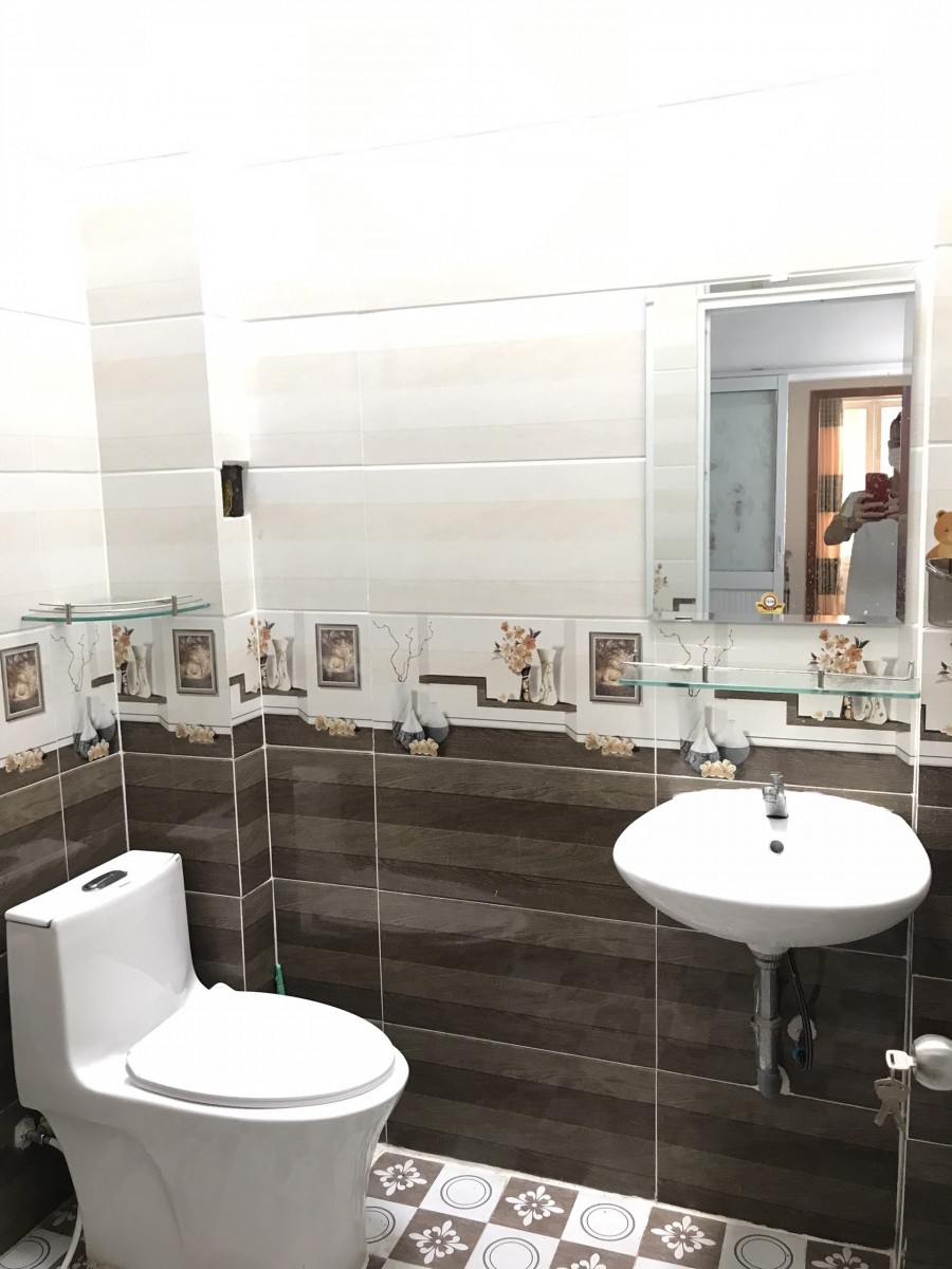 Nhà lầu diện tích sử dụng 40m2, ngay chợ đường Mai Am…