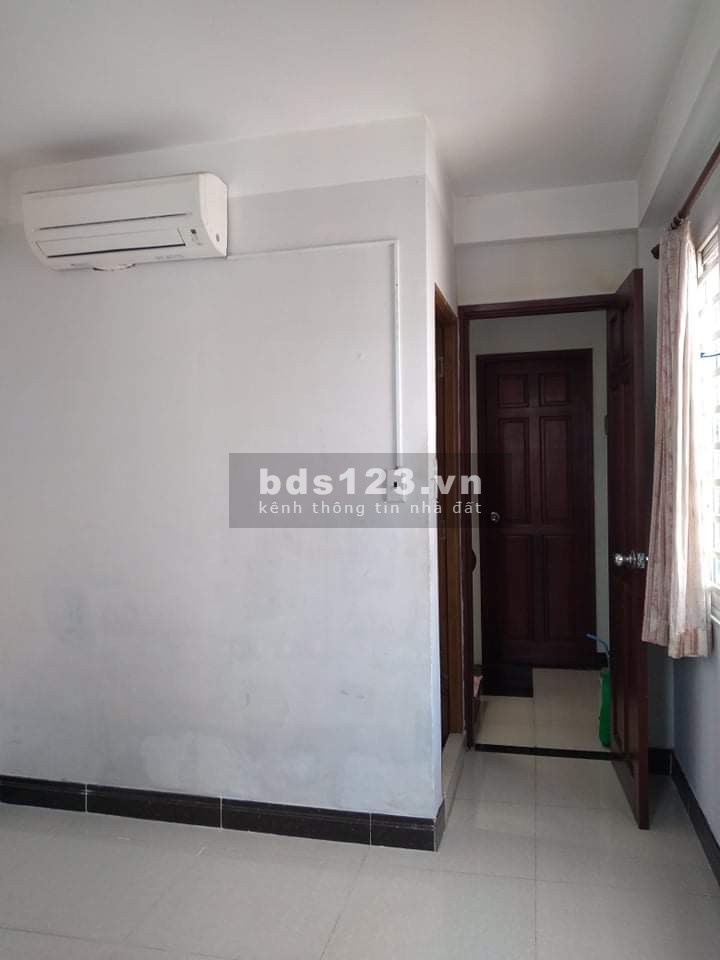 Cho thuê phòng trọ ở Q1 đường Nguyễn cảnh chân sạch sẽ thoáng giá 2tr3