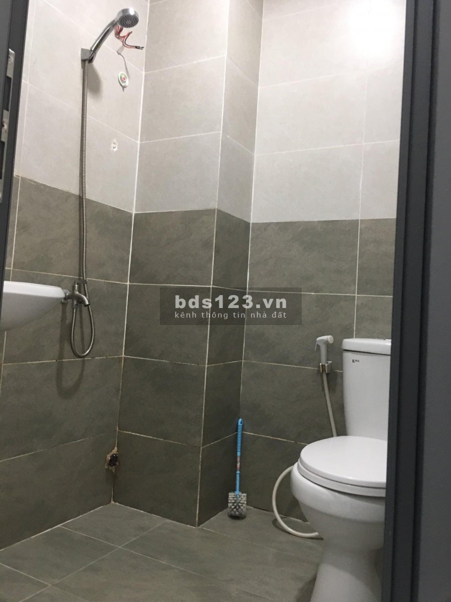 Phòng 30m2 gần ĐH Văn Lang cơ sở 3 chính chủ miễn môi giới, trung gian, giá tốt
