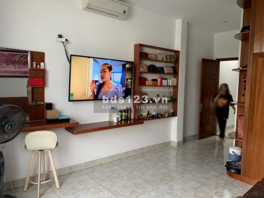 Bán nhà chính chủ diện tích 4x10m hẻm xe hơn Quận 10 Tô Hiến Thành giá chỉ 6,1 tỷ
