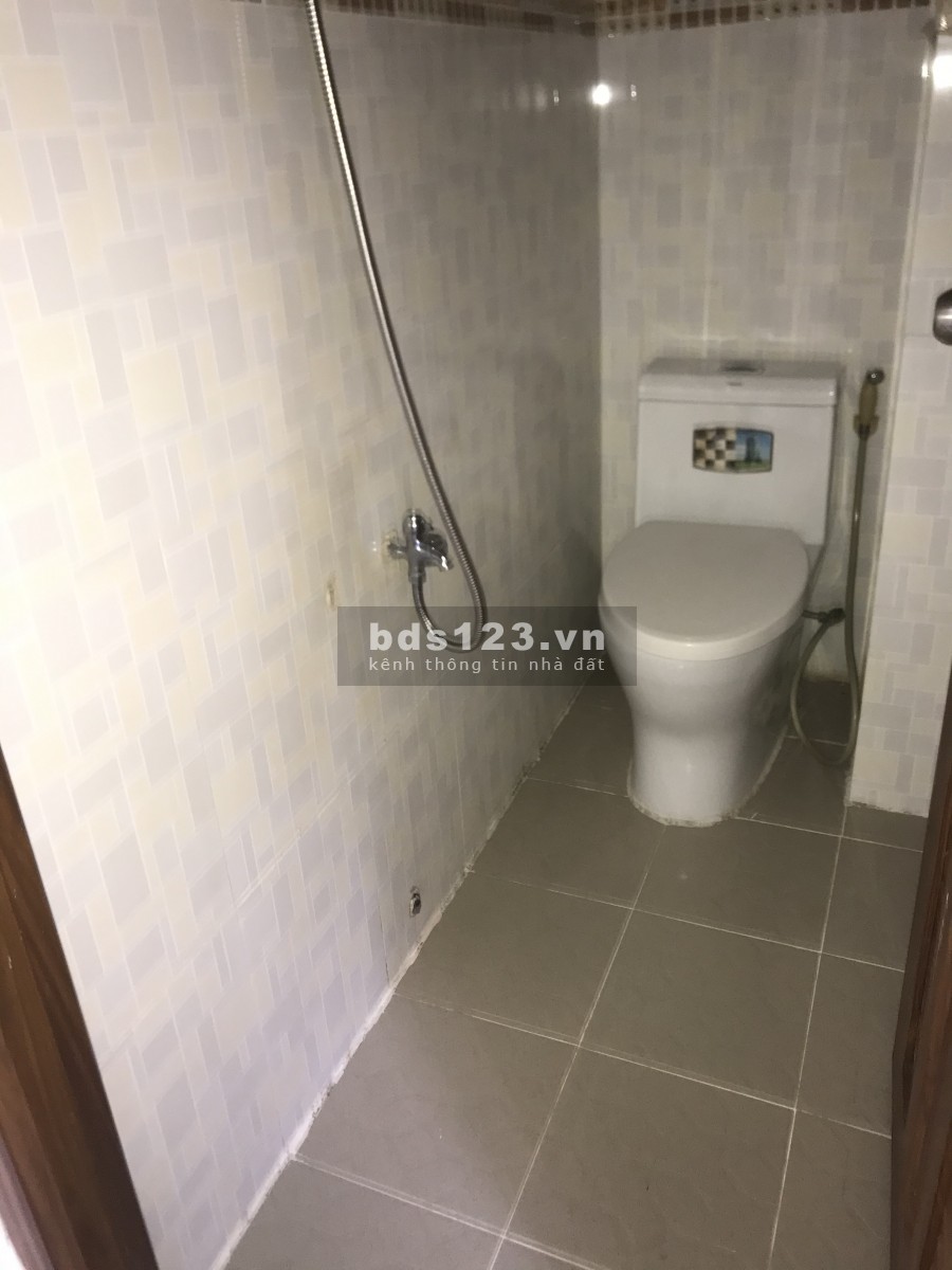 Cho thuê phòng trọ ở Q1 đường Nguyễn cảnh chân sạch sẽ thoáng giá 2tr3