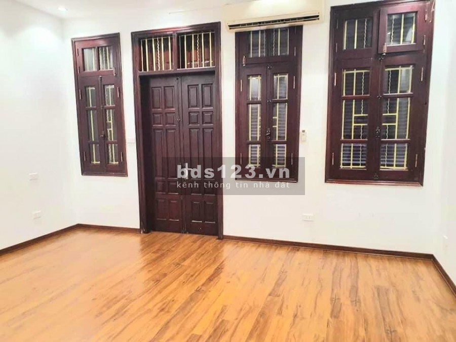 Bán nhà Quận Đống Đa mặt phố kinh doanh đỉnh, giá bán 16 tỷ liên hệ xem nhà 0904183351