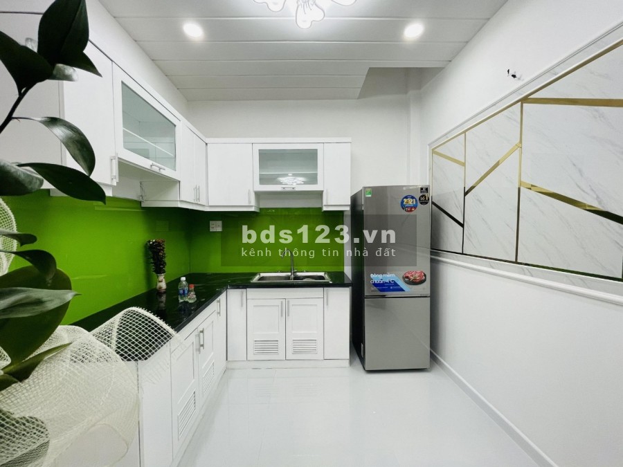Bán Nhà Gò Vấp, 36 M2, Tặng Toàn Bộ Nội Thất, Giá Chỉ Hơn 3 Tỷ.