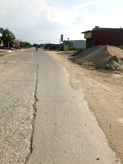 Chính chủ cần bán lô đất diện tích 100m2, giá chỉ 2.5 tỷ, sổ đỏ cạnh Uỷ Ban xã Cẩm Xá, sổ sẵn