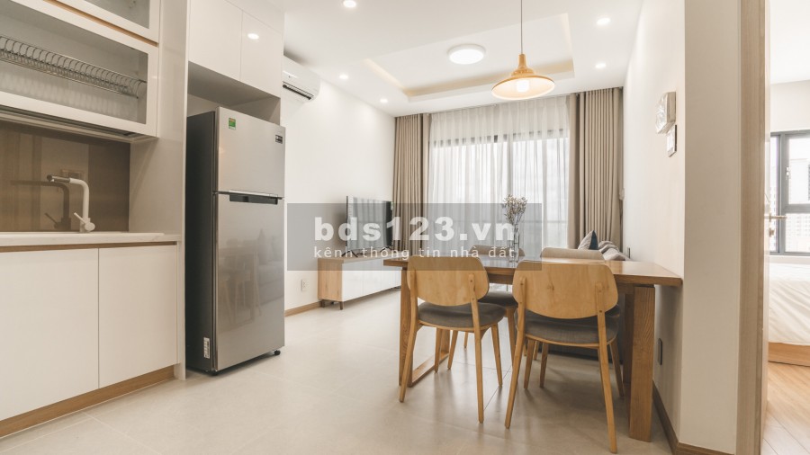 Cần cho thuê căn hộ 1 phòng ngủ, giá 11 triệu/tháng, liên hệ chính chủ 0939 062 778 .