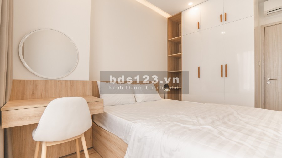 Cần cho thuê căn hộ 1 phòng ngủ, giá 11 triệu/tháng, liên hệ chính chủ 0939 062 778 .