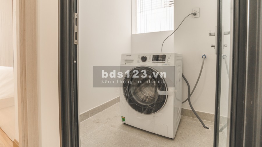 Cần cho thuê căn hộ 1 phòng ngủ, giá 11 triệu/tháng, liên hệ chính chủ 0939 062 778 .
