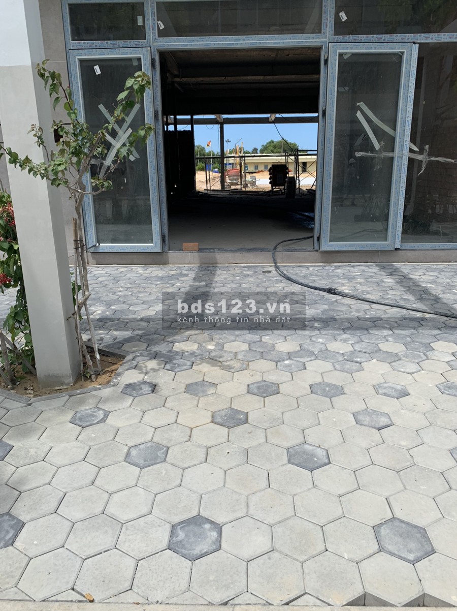 Mở bán 10 xuất nội bộ nhà phố 1 trệt, 2 lầu giá hấp dẫn, chiết khấu cao, tiện ích đầy đủ
