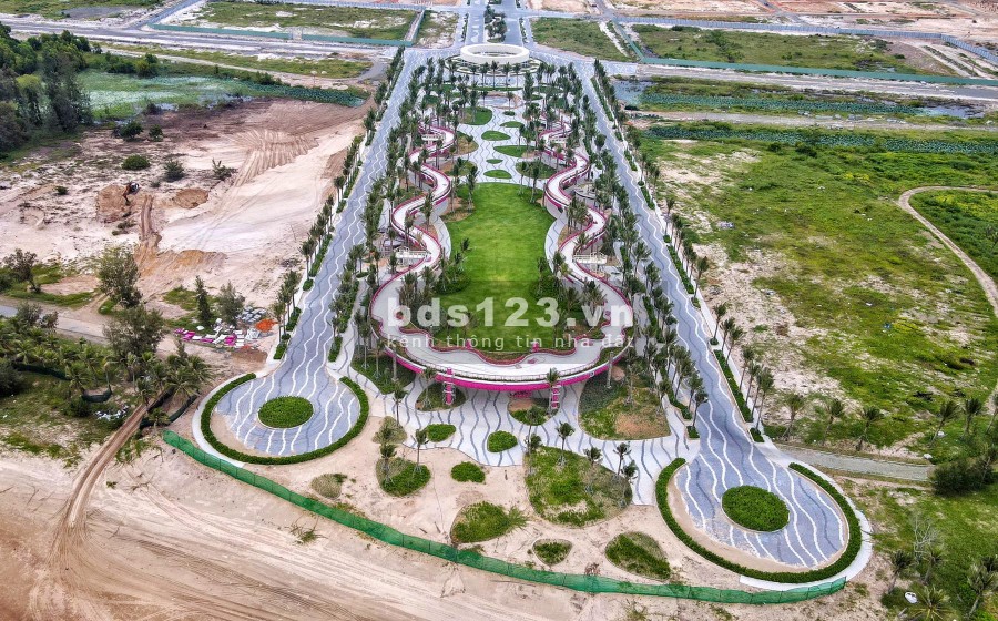 Mở bán 10 xuất nội bộ nhà phố 1 trệt, 2 lầu giá hấp dẫn, chiết khấu cao, tiện ích đầy đủ