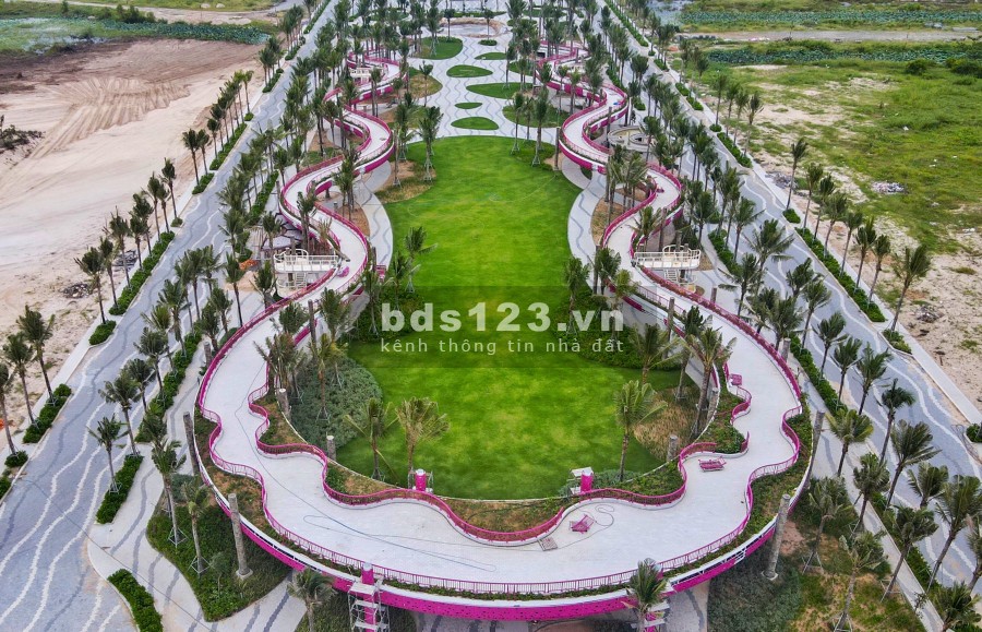 Mở bán 10 xuất nội bộ nhà phố 1 trệt, 2 lầu giá hấp dẫn, chiết khấu cao, tiện ích đầy đủ
