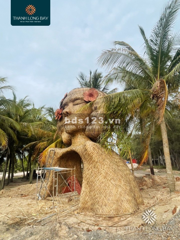 Mở bán 10 xuất nội bộ nhà phố 1 trệt, 2 lầu giá hấp dẫn, chiết khấu cao, tiện ích đầy đủ