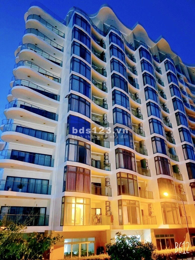 Bán lỗ căn hộ 3PN (156m2) Aria vũng Tàu giá chỉ 3,9 tỷ, đầy đủ nội thất vào ở được ngay