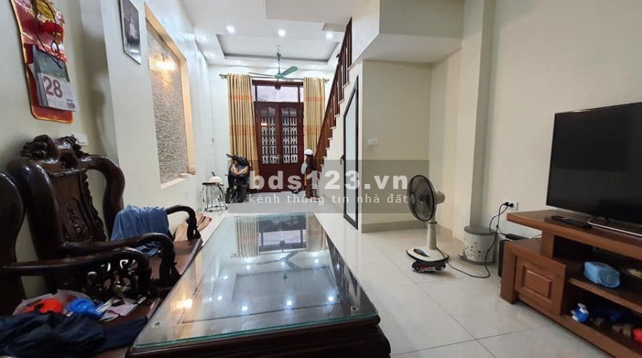 Cực Hiếm Phố Phan Đình Giót, trung tâm quận Hà Đông, , 40m2x4T, giá chỉ 3.25 tỷ.