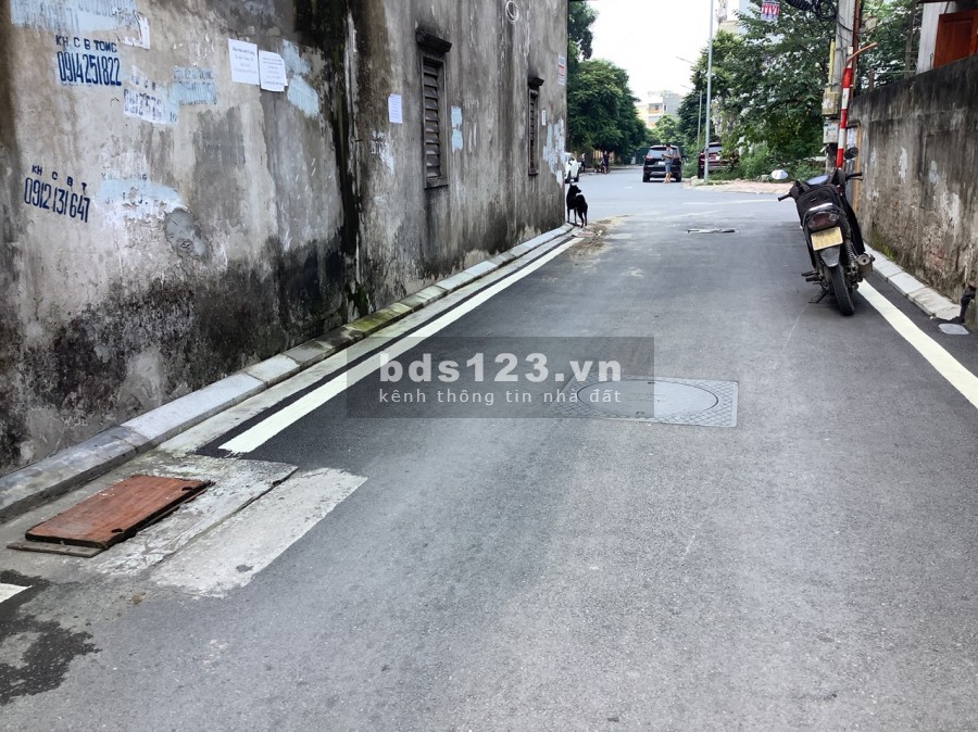 Nhà phố Trạm Long Biên, 4 tầng dtsd 42m2, ngõ thông tứ tung ô tô kinh doanh giá 3.5 tỷ