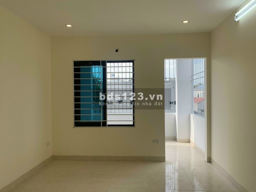 Bán gấp, lô góc 2 thoáng, Yên Hòa, diện tích sử dụng 46m2, nhà xây chất giá bán 5.7 tỷ