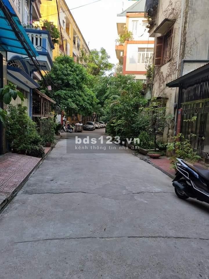 Phùng Chí Kiên, Quận Cầu Giấy, thang máy, ô tô tránh, thoáng mát, ở sướng, 64m2, 10.2 tỷ