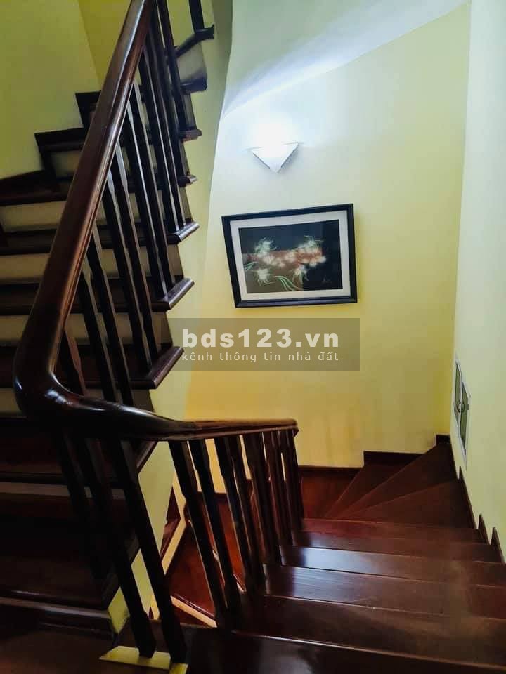 Lô góc ô tô tránh kinh doanh ngõ thông Quan Nhân 70m2 nhà đẹp giá 15.5 tỷ, lh 0974699619