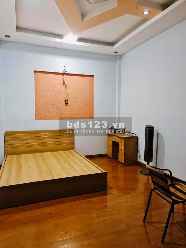 Lô góc ô tô tránh kinh doanh ngõ thông Quan Nhân 70m2 nhà đẹp giá 15.5 tỷ, lh 0974699619