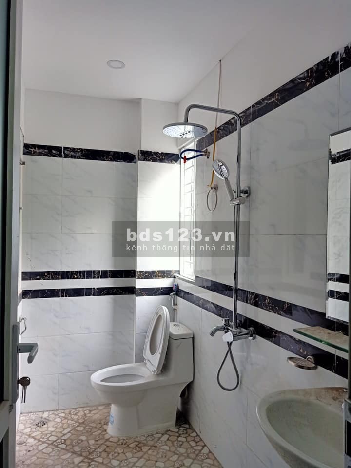 Bán nhà nguyên căn mới tinh ở Yên Nghĩa Quận Hà Đông, giá bán nhỉnh 1.5 tỷ, sổ đổ chính chủ