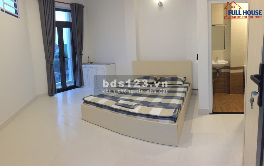 Phòng trọ Quận 7 full nội thất ngay chợ Tân Quy (căn góc - 2 ban công)