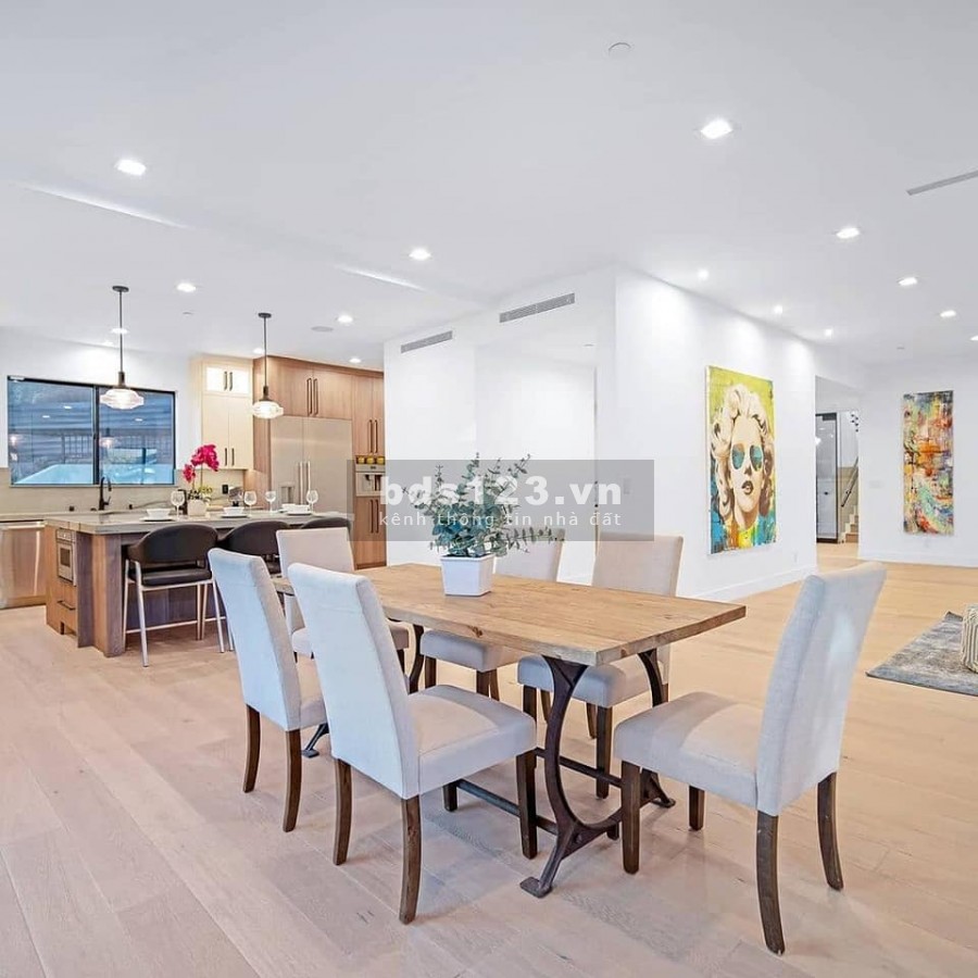Mặt phố Đặng Văn Ngữ, Đống Đa, diện tích 160m2, mt 6.2m kinh doanh sầm uất, giá sóc chỉ 25 tỷ