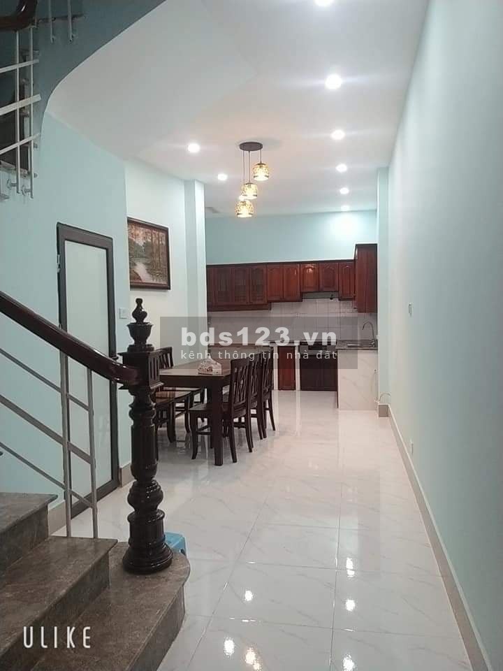 Bán nhà khu tái định cư Ngũ Hiệp ô tô vỉa hè dt 44m2, 5 tầng mặt tiền rộng, giá chỉ hơn 4 tỷ