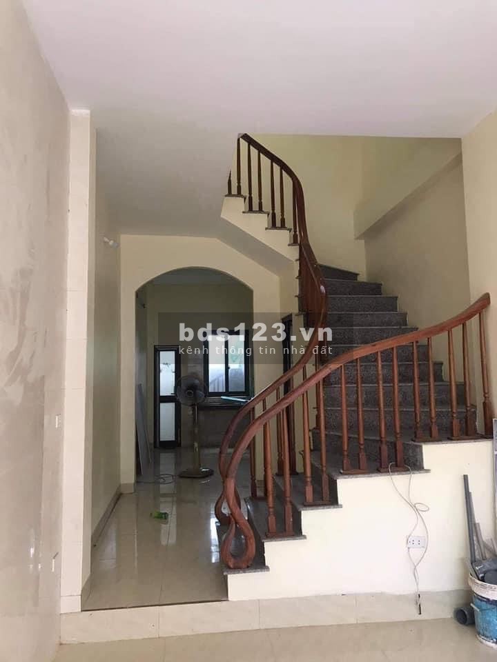 Nhà đẹp ngõ thông thoáng dt 35m2*5T Phan Đình Giót Hà Đông