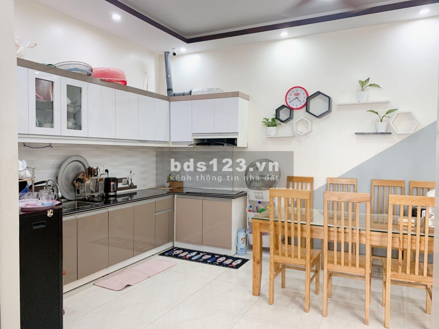 Nhà ô tô đỗ thoải mái gần 80m2 x3 tầng - Trung Lực hoàn thiện đầy đủ nội thất cực đẹp