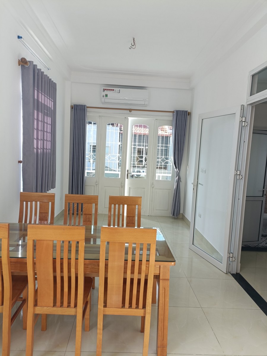 Bán nhà Vương Thừa Vũ, Quận Thanh Xuân diện tích 38m2, 3 tầng, Mt 4m, giá chỉ 3.7 tỷ