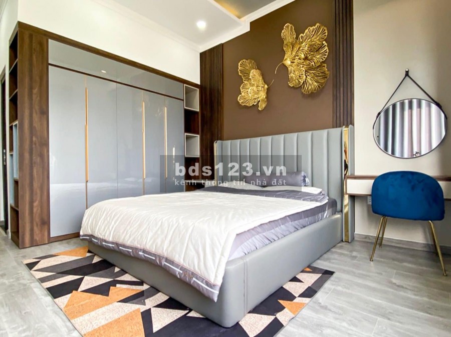 Bán nhà Hai Bà Trưng 38m2 5 tầng nhỉnh 4 tỷ Oto nhà mới phố Minh Khai