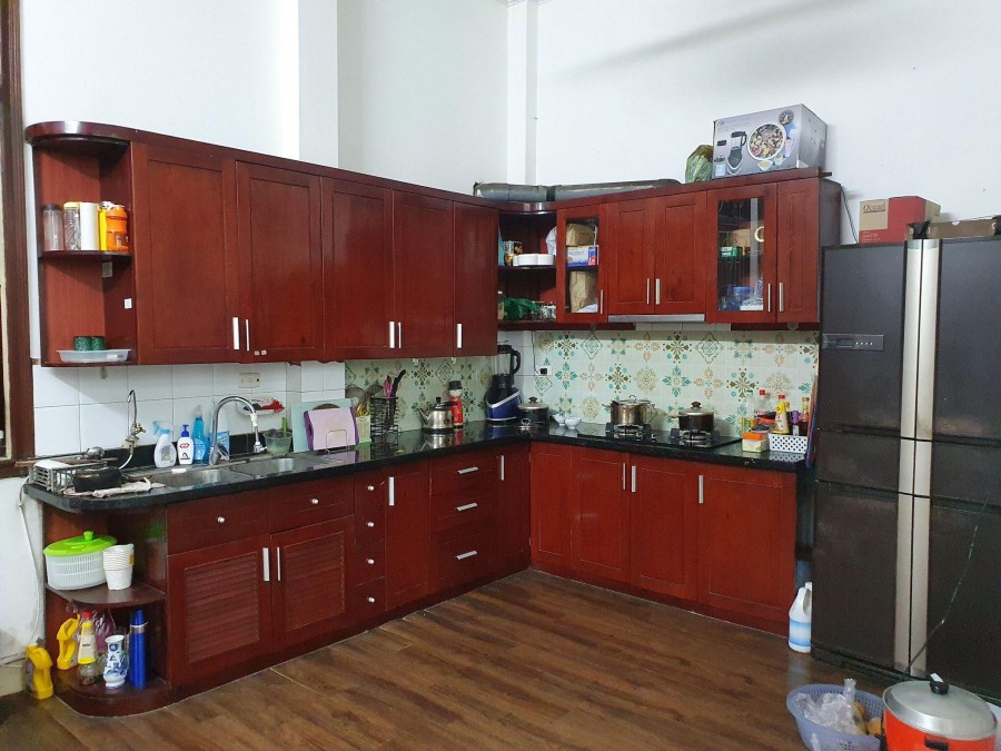 Chỉ 5.8 tỷ, Ngọc Lâm, sổ đỏ chính chủ, Ngõ thông ô tô, 50m x 4 tầng, mt 4.8m, liên hệ 0909258391