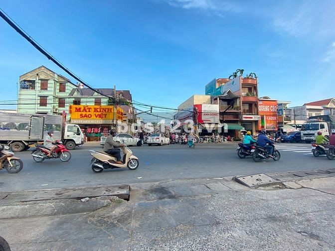 Bán đất Hoàng Phan Thái, sổ hồng công chứng, hỗ trợ vay ngân hàng bớt lộc cho khách