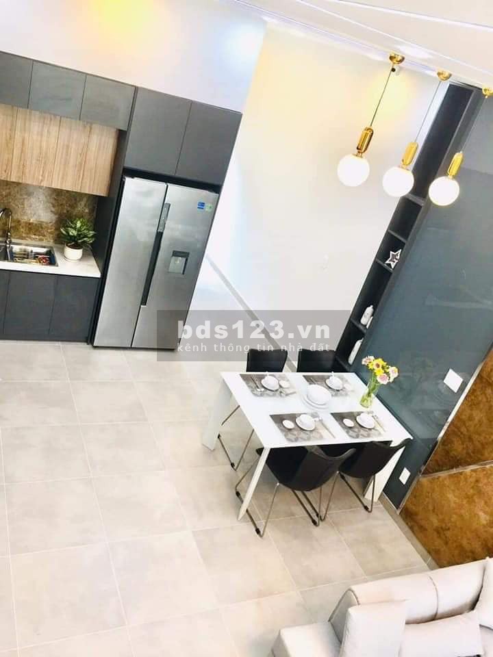 Chủ ngộp bán gấp nhà 1T1l 60m2, HXH 8m, Ngay MT Xuân Thới Sơn 3, Hóc Môn, Giá 800TR, SHR