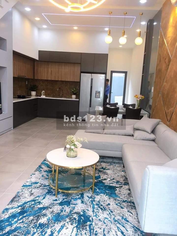 Chủ ngộp bán gấp nhà 1T1l 60m2, HXH 8m, Ngay MT Xuân Thới Sơn 3, Hóc Môn, Giá 800TR, SHR