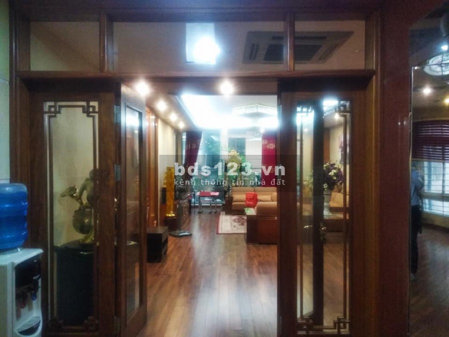 Khu đô thị Văn Phú Hà Đông, dtsd 90m2, 5. tầng view vườn hoa, gần metro, giá 8 tỷ hơn