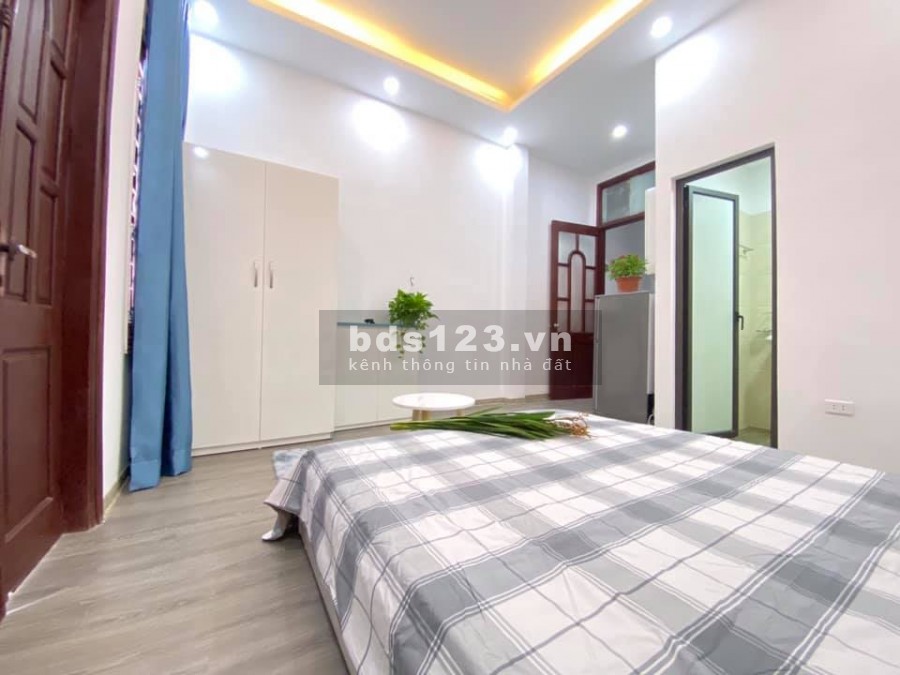 Bán CH cho thuê tại Trần Cung, Bắc Từ Liêm,4 tầng, 8 Phòng, Doanh thu 450trnăm.Giá 5tỷ hơn