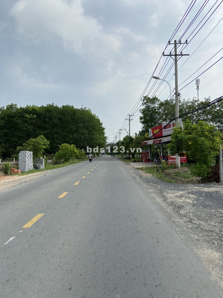  Đất cách AN Sương 35km, di chuyển 30p là tới Từ cầu vượt Củ Chi Củ Chi đến đất chỉ 2km