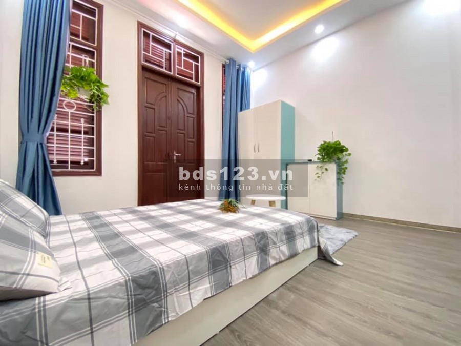 Bán CH cho thuê tại Trần Cung, Bắc Từ Liêm,4 tầng, 8 Phòng, Doanh thu 450trnăm.Giá 5tỷ hơn