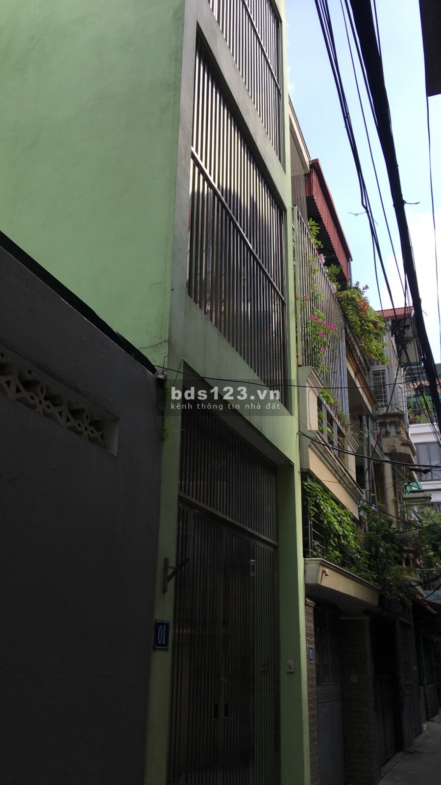 Bán nhà phân lô quân đội phố Lý Nam Đế - Hoàn Kiếm 25m2 x 5 tầng mặt ngõ giá rẻ 3,3 tỷ.