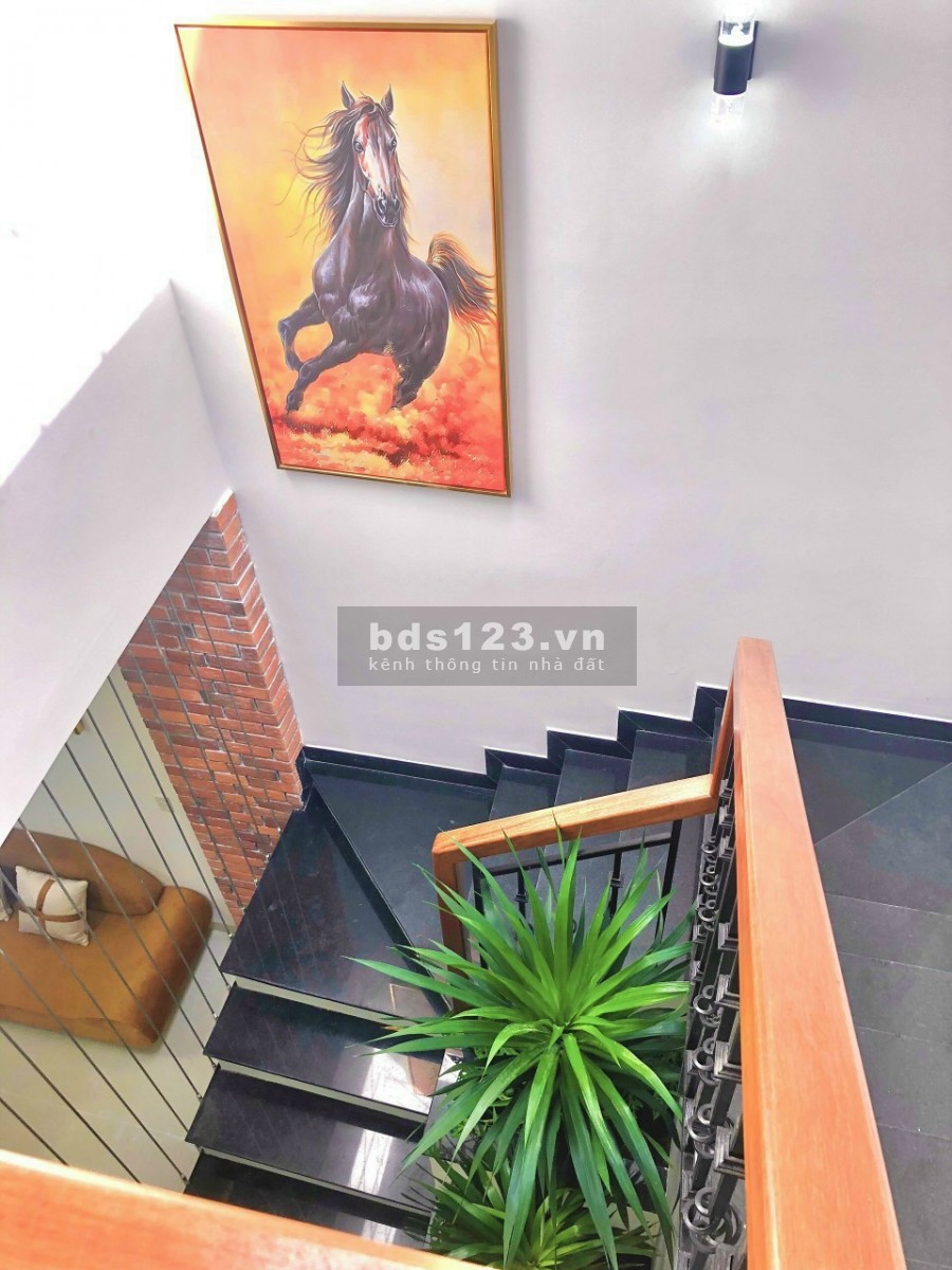 Bán nhà 2 Tầng kiệt 242 Tô Hiệu, cách đường 50m, diện tích sử dụng 73 m2 giá 3 tỷ 150