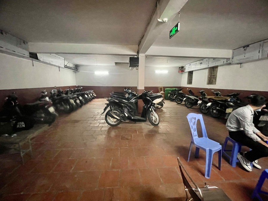 Bán nhà Phạm Văn Đồng 167m2, 8 tầng thang máy kinh doanh đỉnh giá nhỉnh 19 tỷ