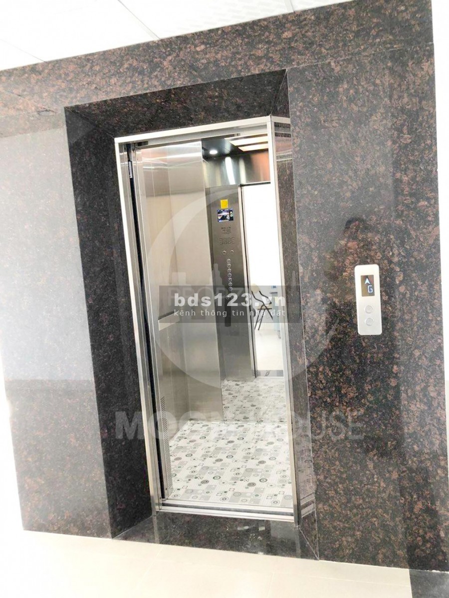 Bán nhà Tòa Văn Phòng Quận 2 P.Bình Trưng Tây chính chủ sổ riêng full thổ, dt 123,7 m2