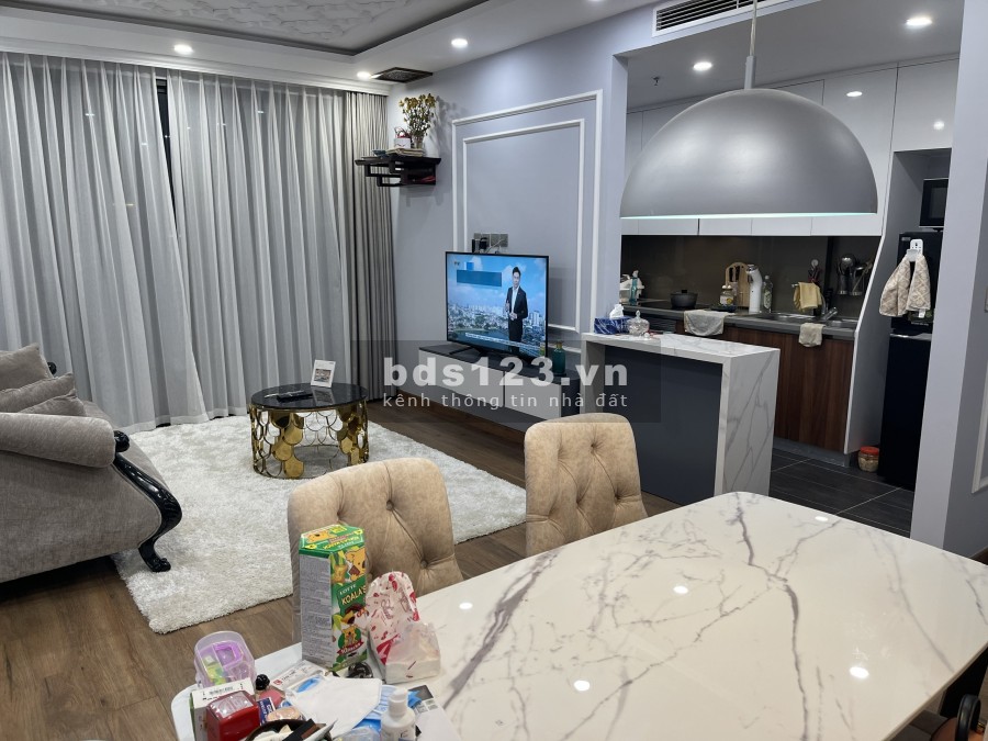 Chính chủ bán căn hộ chung cư 6Th Element – 2PN giá 3 tỷ 6 và 3PN giá 5 tỷ.